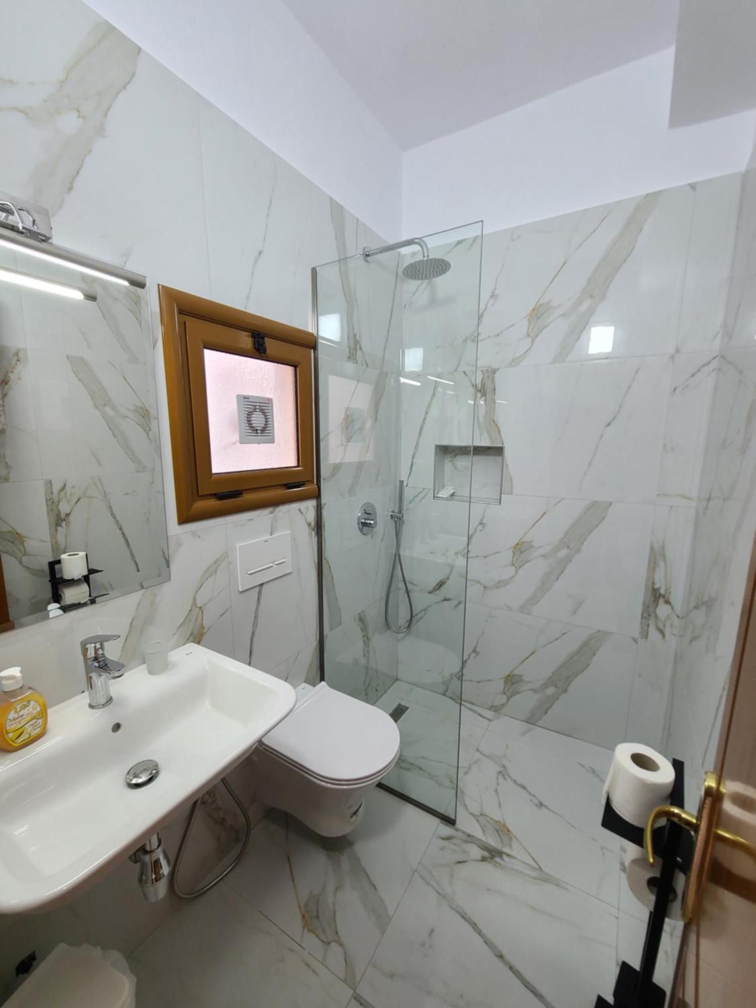 Hotel Martini Wlora Pokój zdjęcie