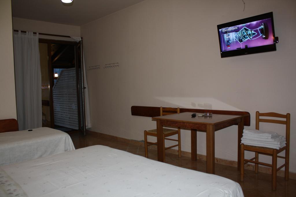 Hotel Martini Wlora Pokój zdjęcie
